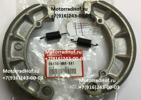 Задние тормозные колодки Honda VT1100C SHADOW SPIRIT оригинал, комплект (арт. 06430MM8881), аналог 06430-MJ1-006, 431A2-MJ1-006, 06430MJ1006, 431A2MJ1006