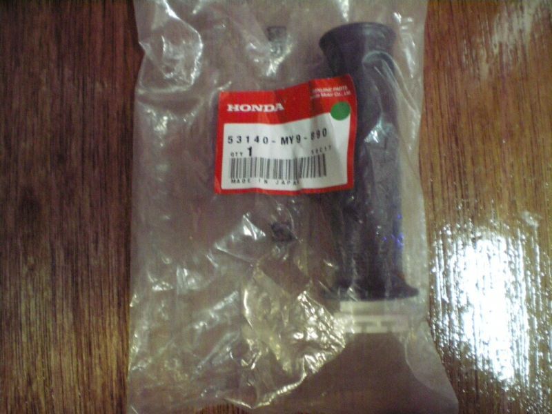 Ручка газа Honda CBR600F оригинал (арт. 53140MY9890), аналог 53140-MCJ-750, 53140MCJ750