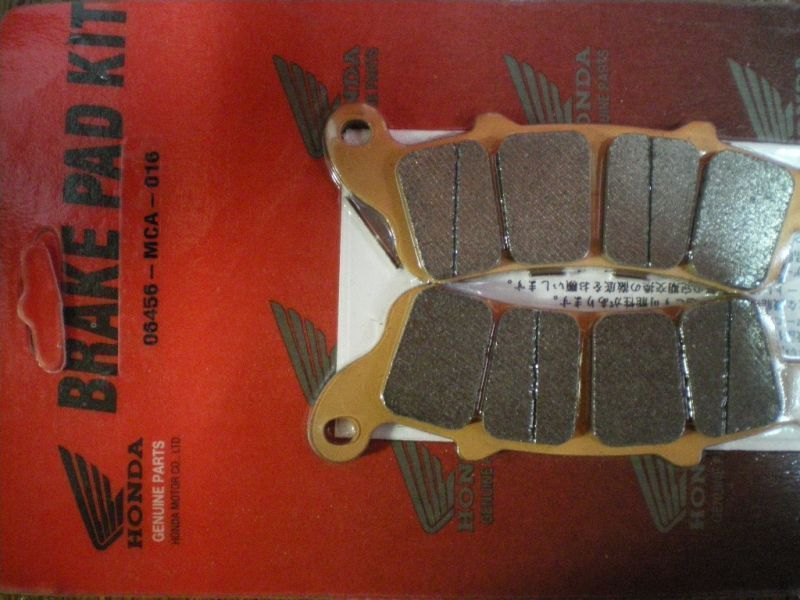 Комплект колодок на передний правый суппорт Honda GL1800C GOLD WING оригинал (арт. 06456MCA016), аналог 06456-MCA-006, 06456MCA006, PAD SET, FR., Honda